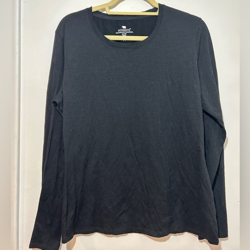 Seg’ment women Black Long Sleeve Tee Size XL